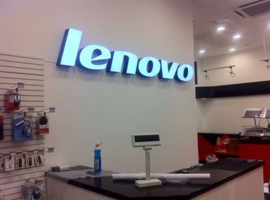 Интерьерная вывеска для магазина Lenovo